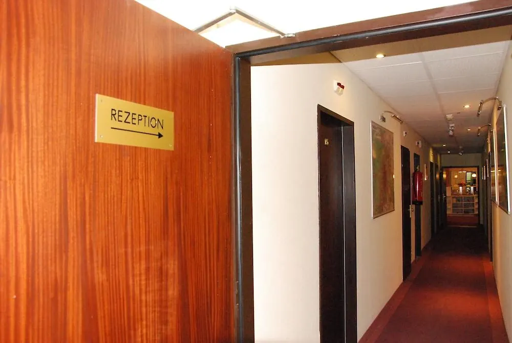 Bed & Breakfast Continental Hotel-Pension Vienna
