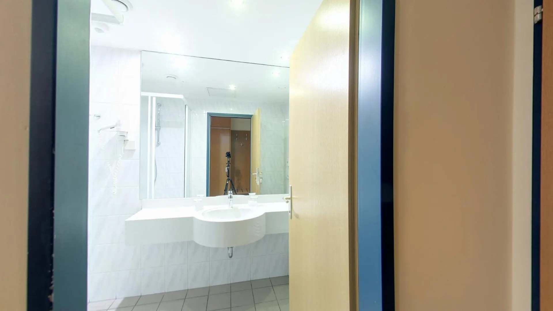 וינה Continental Hotel-Pension 4*,  אוסטריה