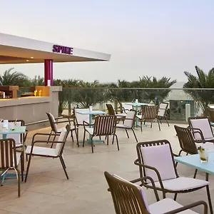 Отель Riu ****