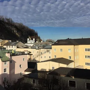 Getreidegassen , Salzburg Austria