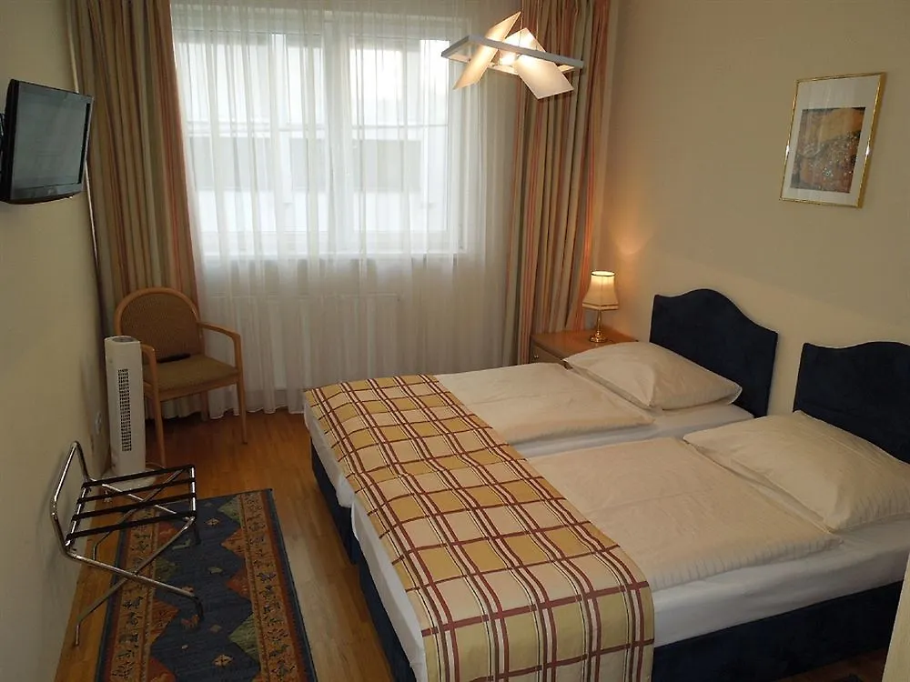 Bed & Breakfast Continental Hotel-Pension Wenen